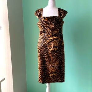 Gorgeous print flattering on body size 12 cocktail dress below knees